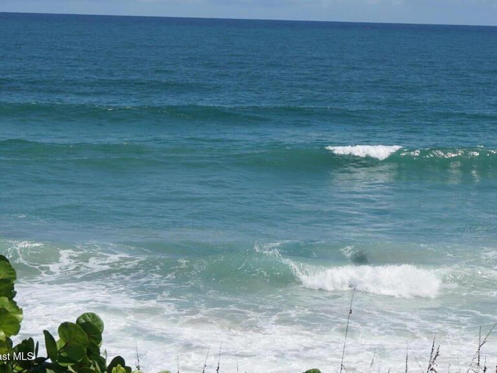 130 Warsteiner Way, Melbourne Beach, FL 32951