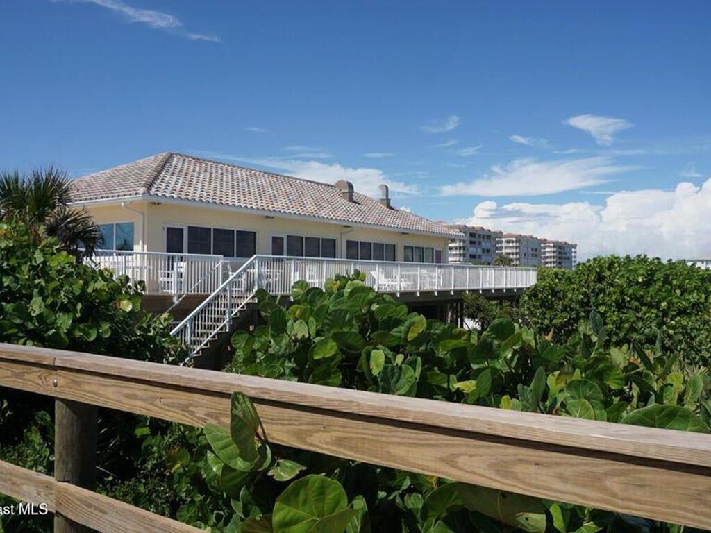 130 Warsteiner Way, Melbourne Beach, FL 32951