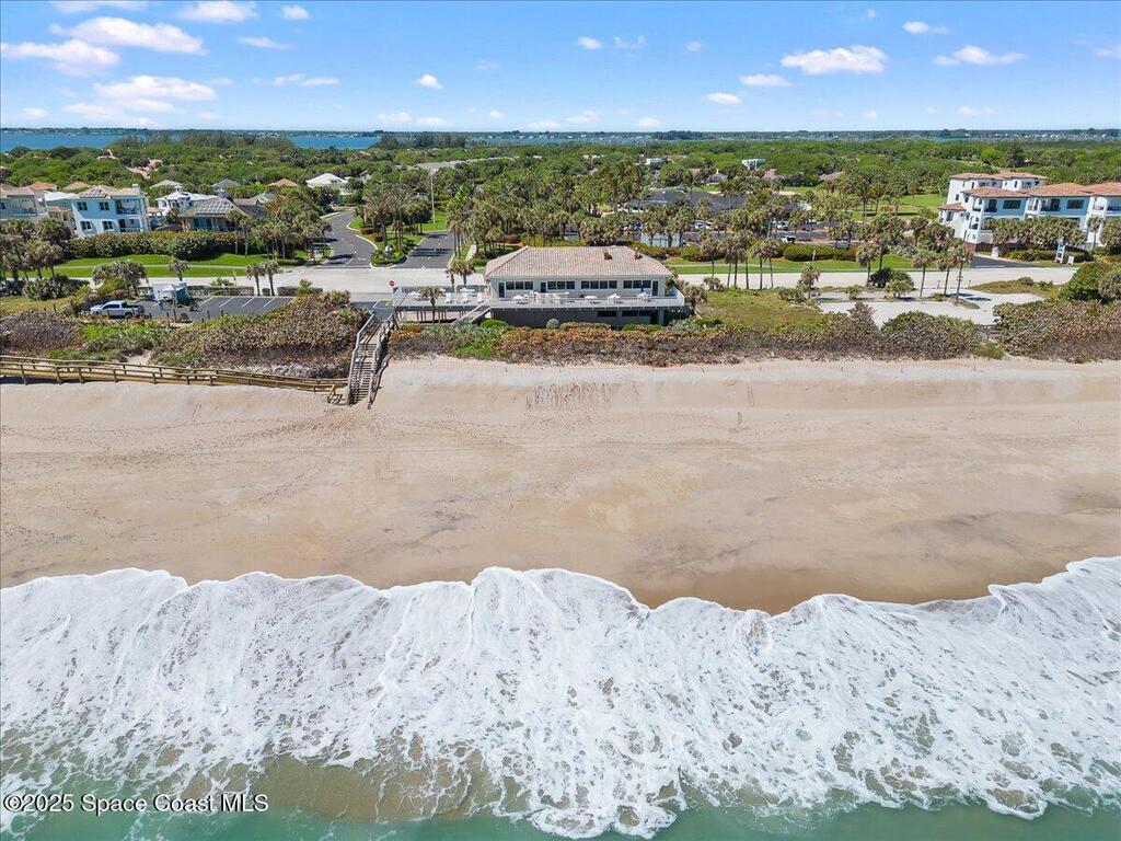 110 Warsteiner Way, Melbourne Beach, FL 32951