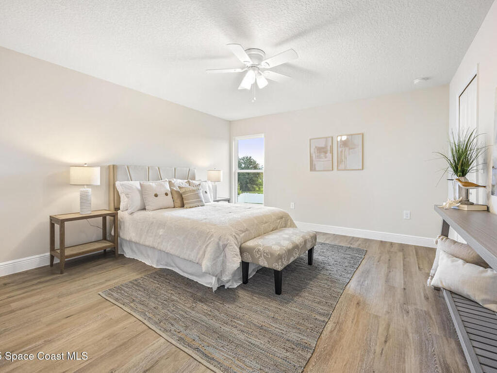 207 Hidden Woods Place, Melbourne, FL 32901