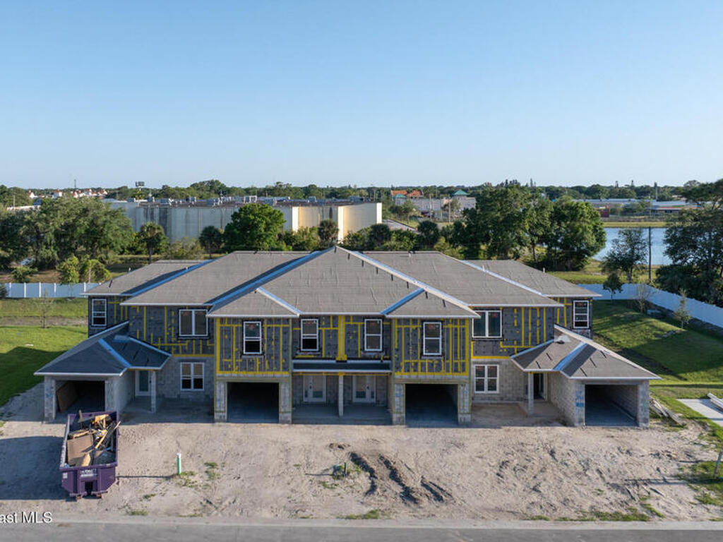 207 Hidden Woods Place, Melbourne, FL 32901