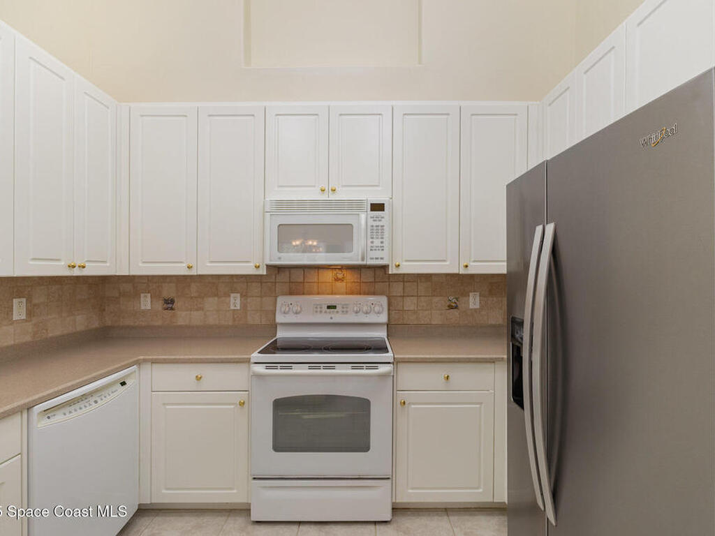 2500 Camberly Circle, Melbourne, FL 32940