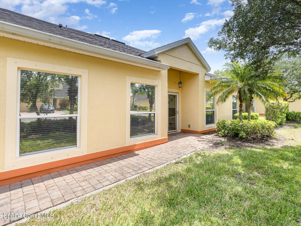 2500 Camberly Circle, Melbourne, FL 32940