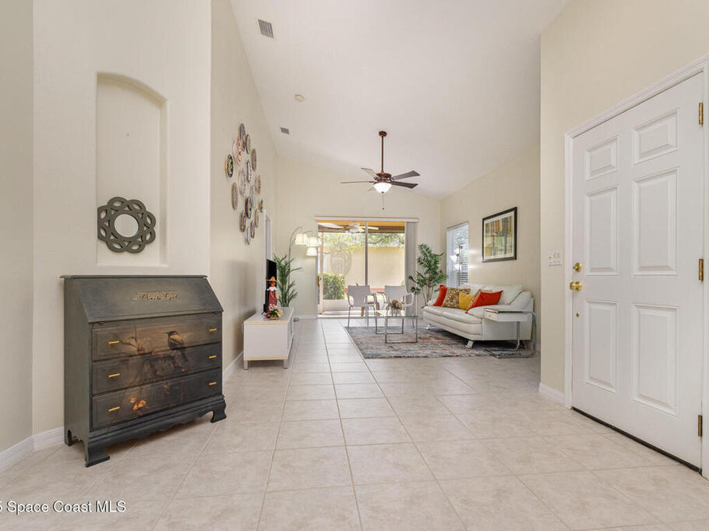 2500 Camberly Circle, Melbourne, FL 32940