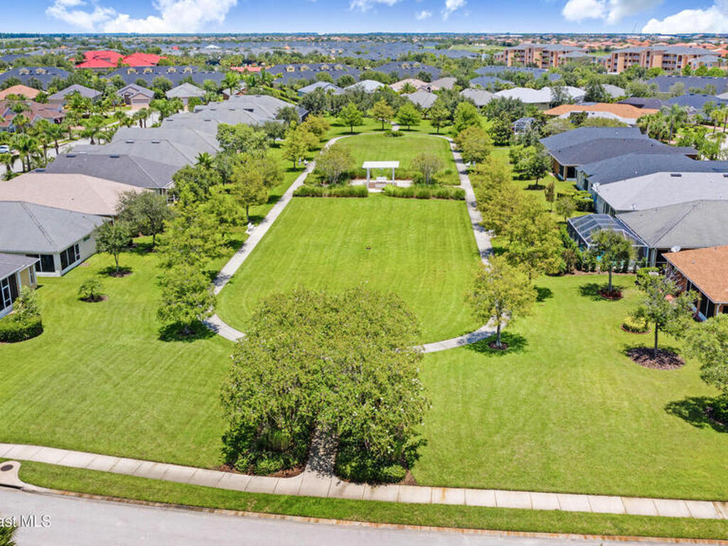 2500 Camberly Circle, Melbourne, FL 32940