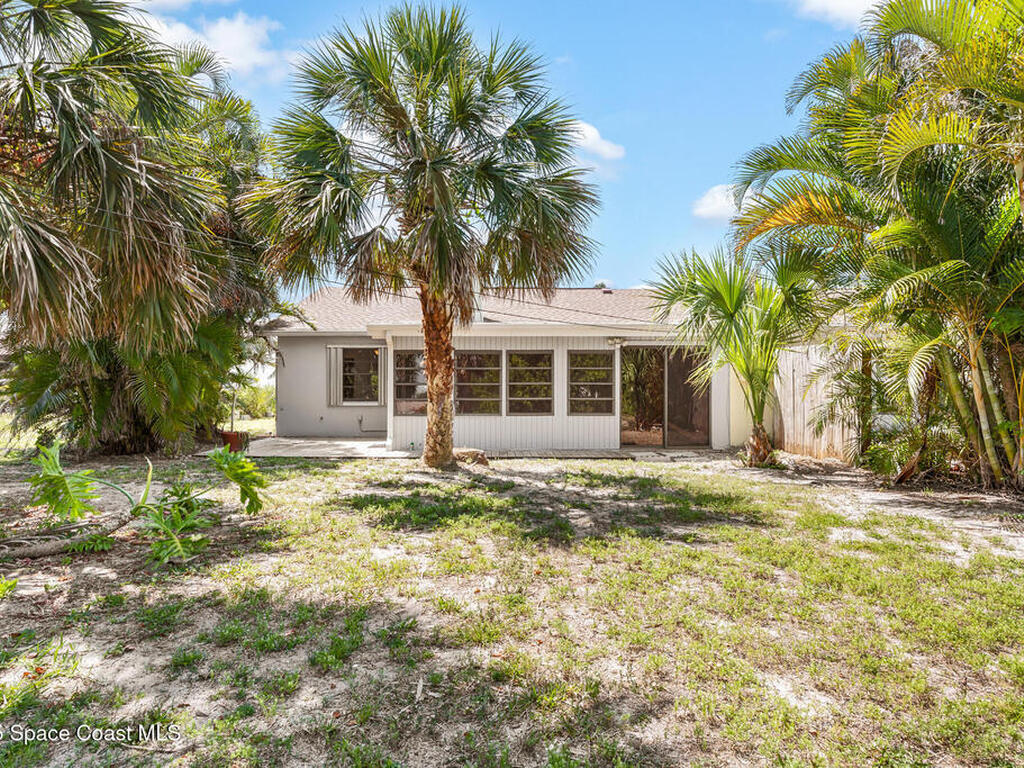 160 Amber Place, Melbourne Beach, FL 32951