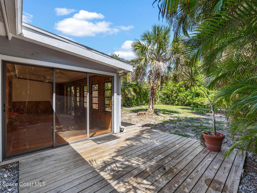 160 Amber Place, Melbourne Beach, FL 32951