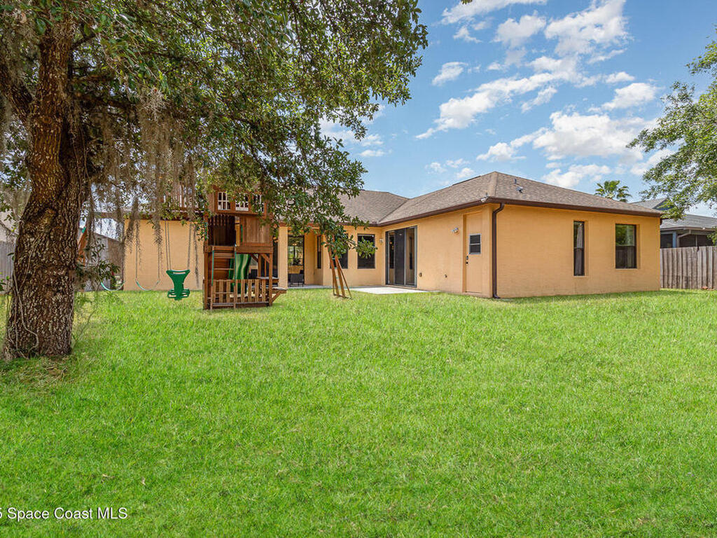 2739 Village Pine Terrace, Orlando, FL 32833