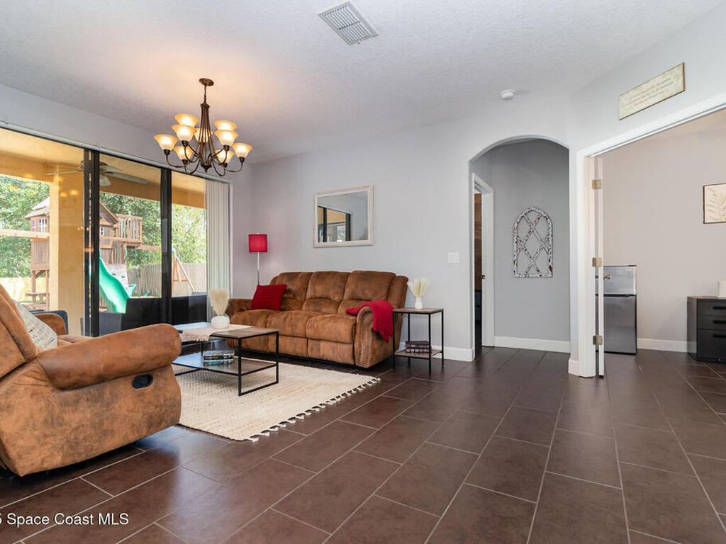 2739 Village Pine Terrace, Orlando, FL 32833
