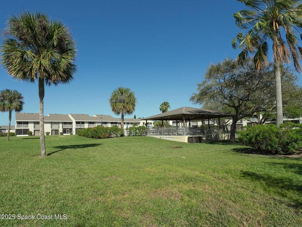 3212 S Lakeview Circle, Ft. Pierce, FL 34949