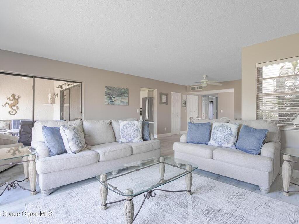 3212 S Lakeview Circle, Ft. Pierce, FL 34949