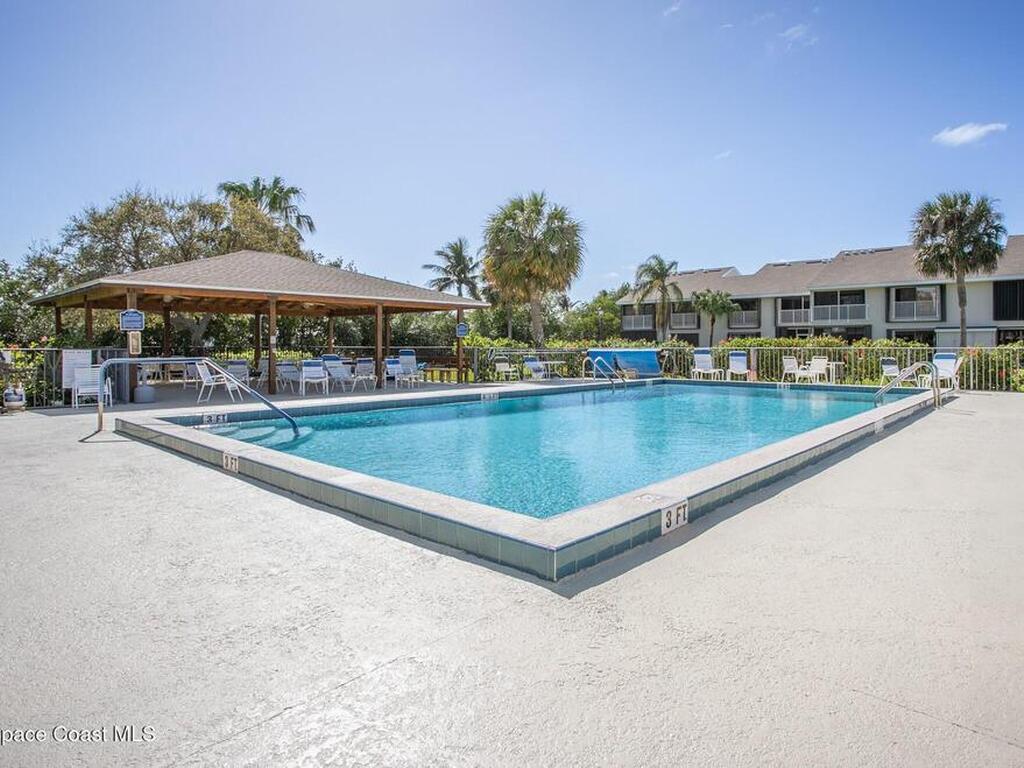 3212 S Lakeview Circle, Ft. Pierce, FL 34949