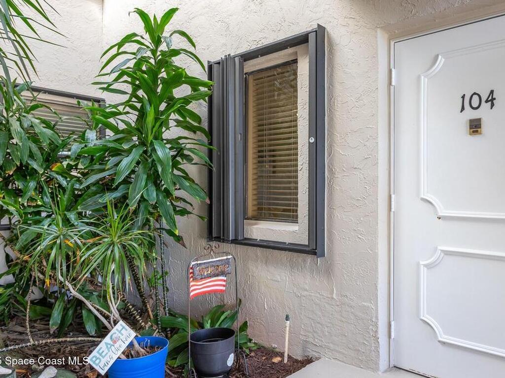 3212 S Lakeview Circle, Ft. Pierce, FL 34949