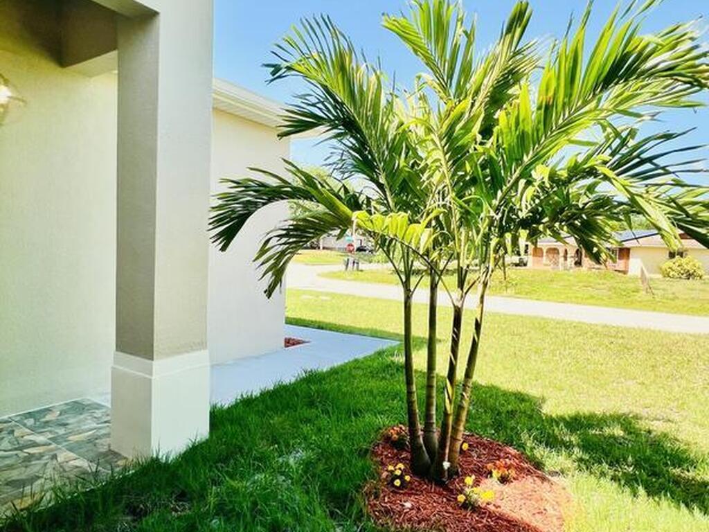 401 Homestead Avenue, Palm Bay, FL 32907