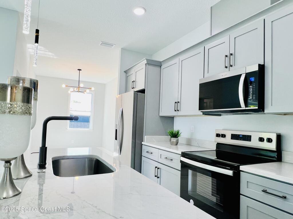 401 Homestead Avenue, Palm Bay, FL 32907