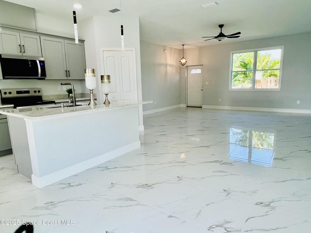 401 Homestead Avenue, Palm Bay, FL 32907