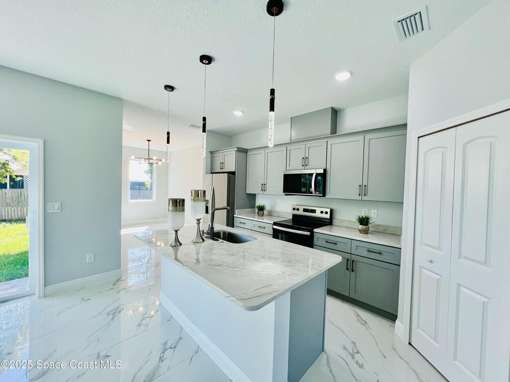 401 Homestead Avenue, Palm Bay, FL 32907