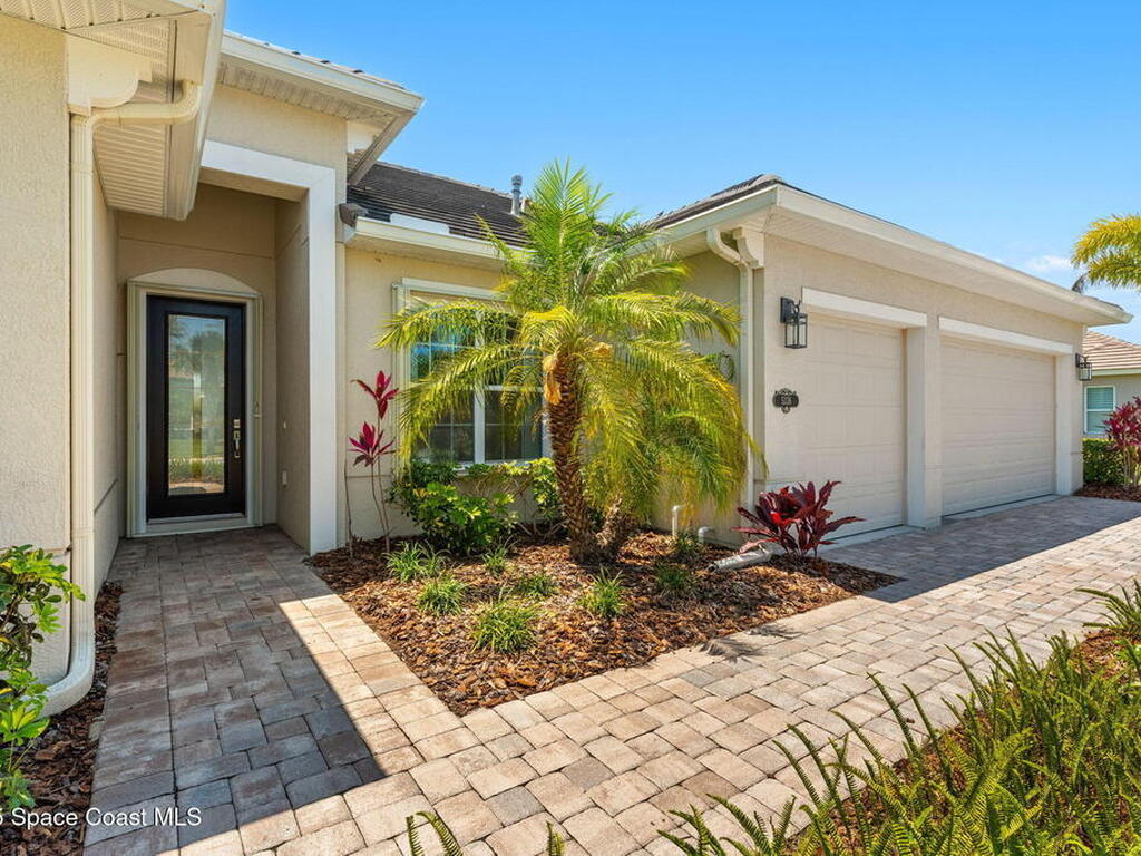 5336 Kirkwall Circle, Melbourne, FL 32940