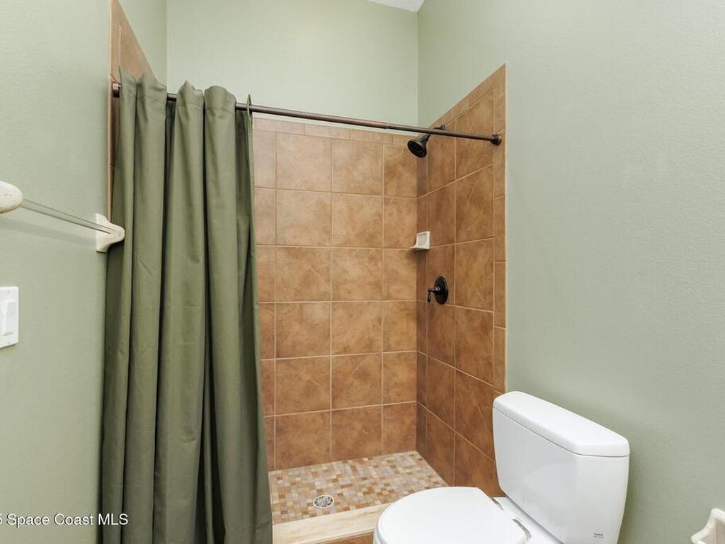5635 N Tropical Trail, Merritt Island, FL 32953