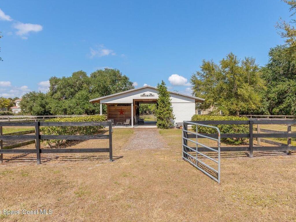 5635 N Tropical Trail, Merritt Island, FL 32953