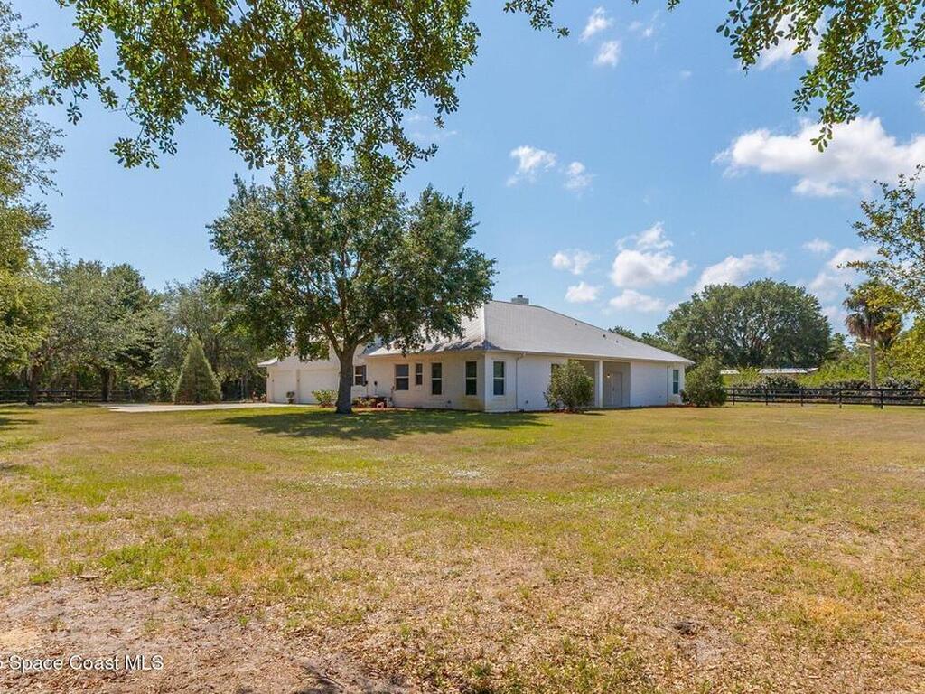 5635 N Tropical Trail, Merritt Island, FL 32953