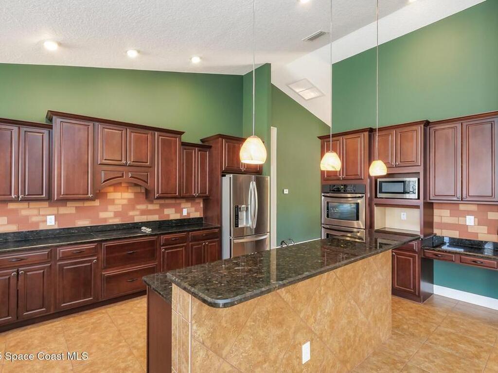 5635 N Tropical Trail, Merritt Island, FL 32953