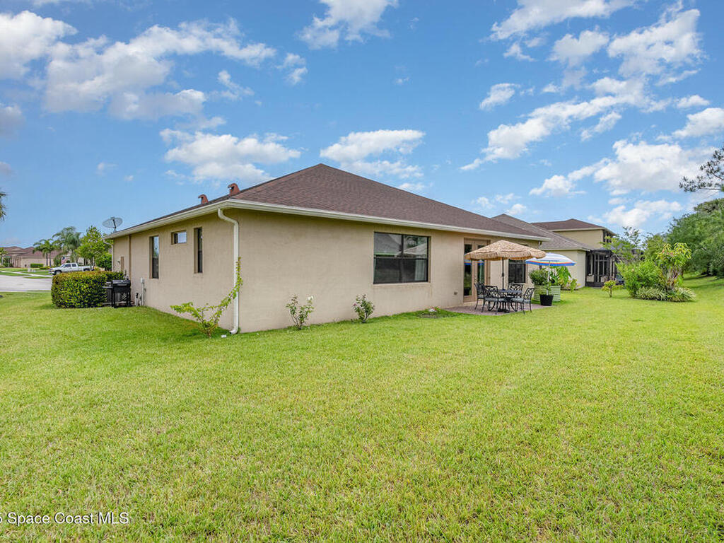 10033 W Verona Circle, Vero Beach, FL 32966