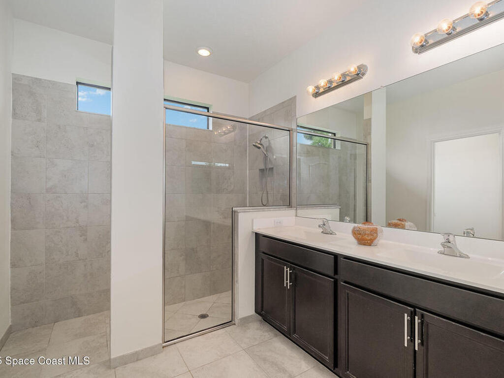 10033 W Verona Circle, Vero Beach, FL 32966