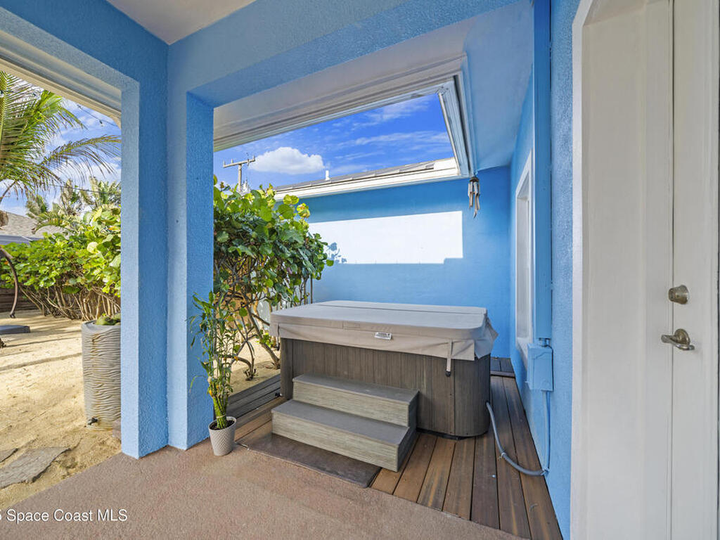 131 Harding Avenue, Cocoa Beach, FL 32931