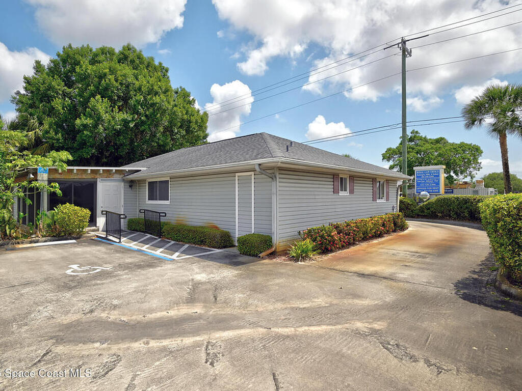 1490 Emerson Drive, Palm Bay, FL 32907