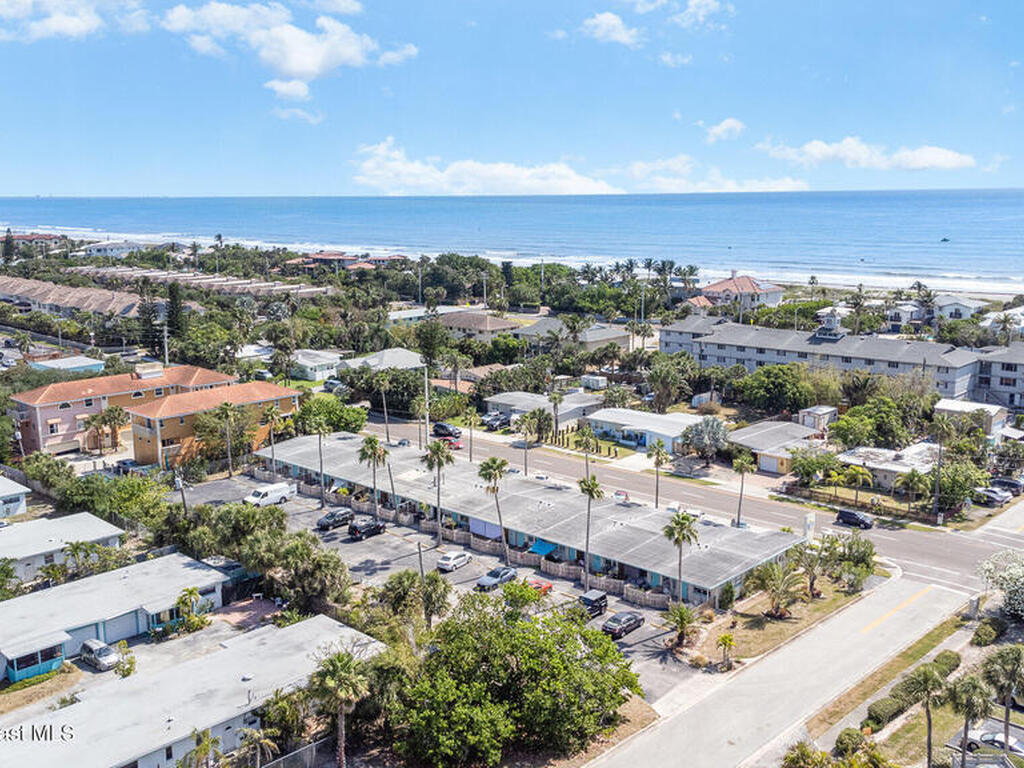 490 S Orlando Avenue, Cocoa Beach, FL 32931