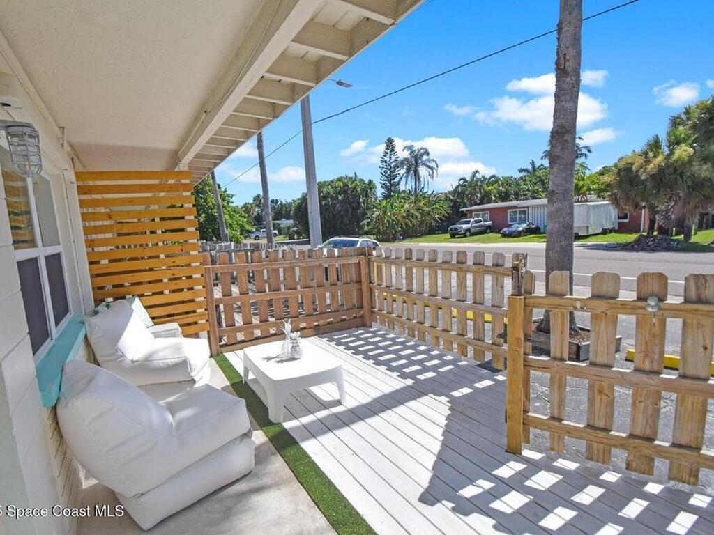 490 S Orlando Avenue, Cocoa Beach, FL 32931