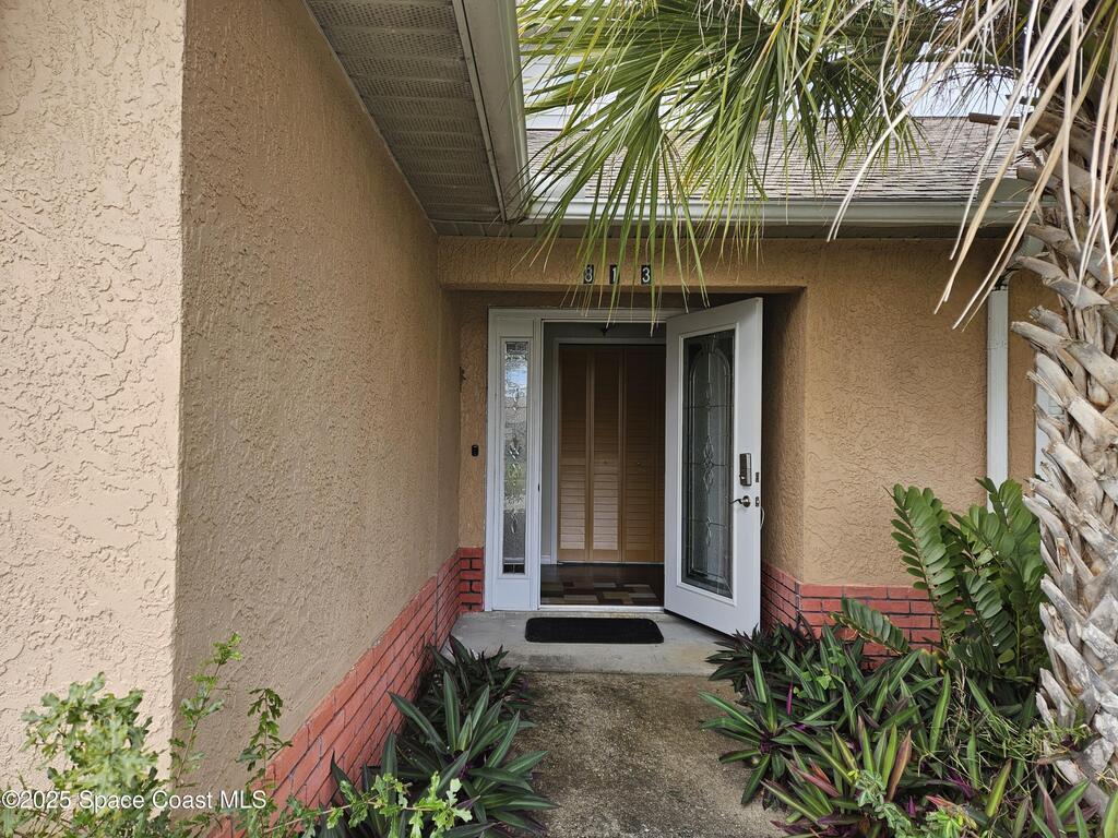 813 Pine Shadows Avenue, Rockledge, FL 32955