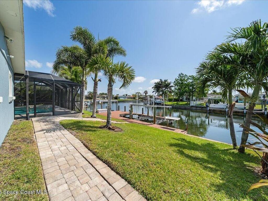 315 Diana Boulevard, Merritt Island, FL 32953