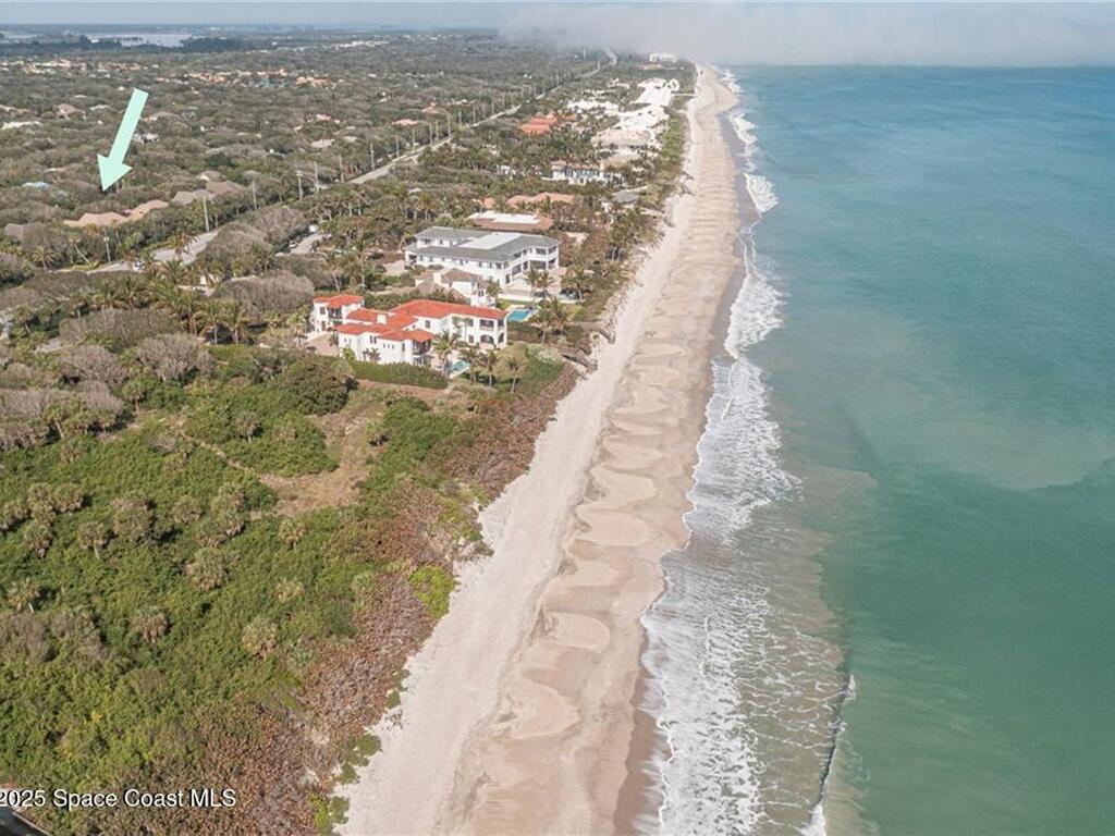 120 N White Jewel Court, Vero Beach, FL 32963