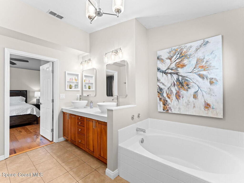 380 Wickham Lakes Drive, Melbourne, FL 32940