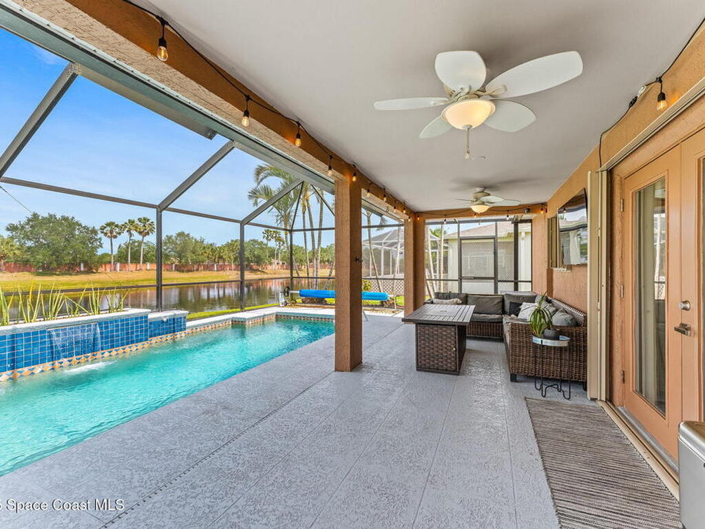 380 Wickham Lakes Drive, Melbourne, FL 32940