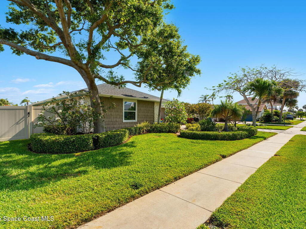 320 Amberjack Place, Melbourne Beach, FL 32951