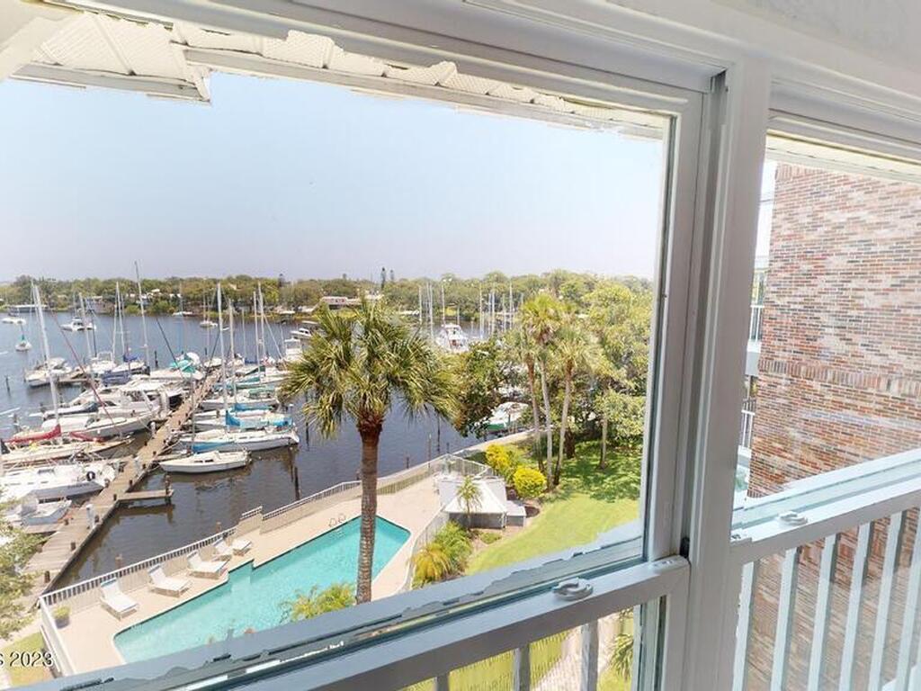 905 N Harbor City Boulevard, Melbourne, FL 32935