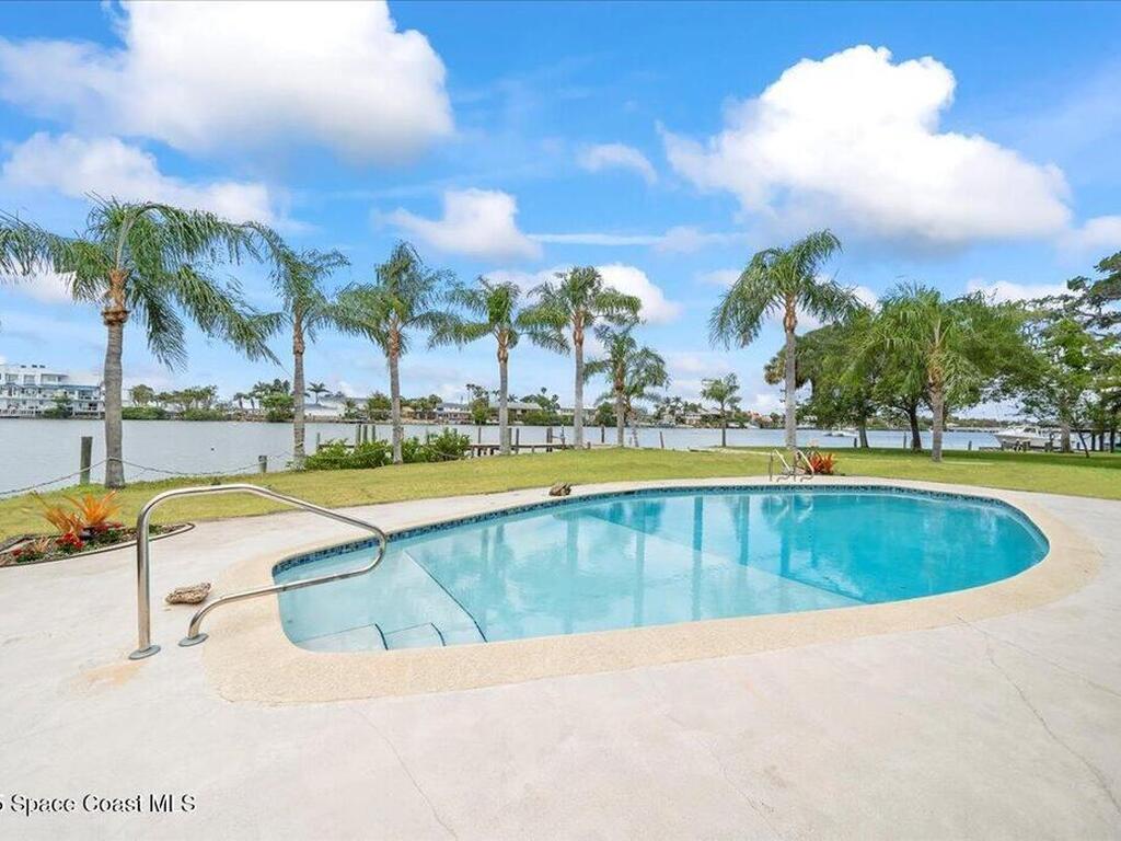 526 Andros Lane, Indian Harbour Beach, FL 32937