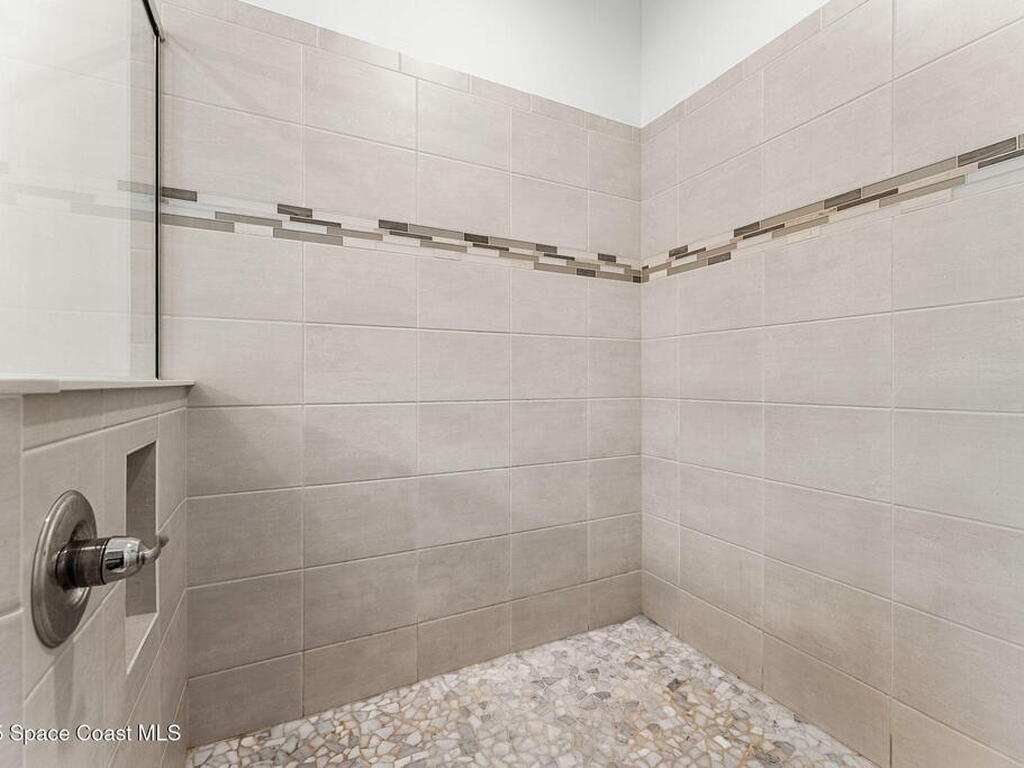 8048 Gullen Drive, Melbourne, FL 32940