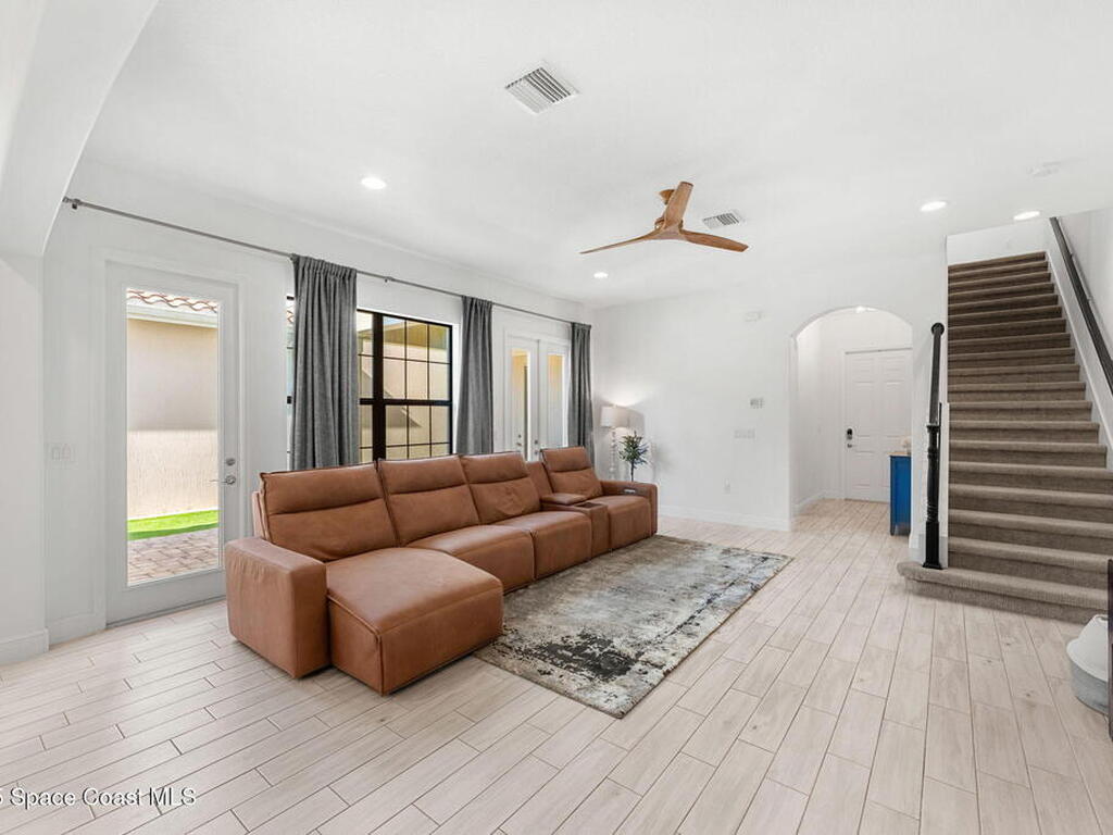 8048 Gullen Drive, Melbourne, FL 32940