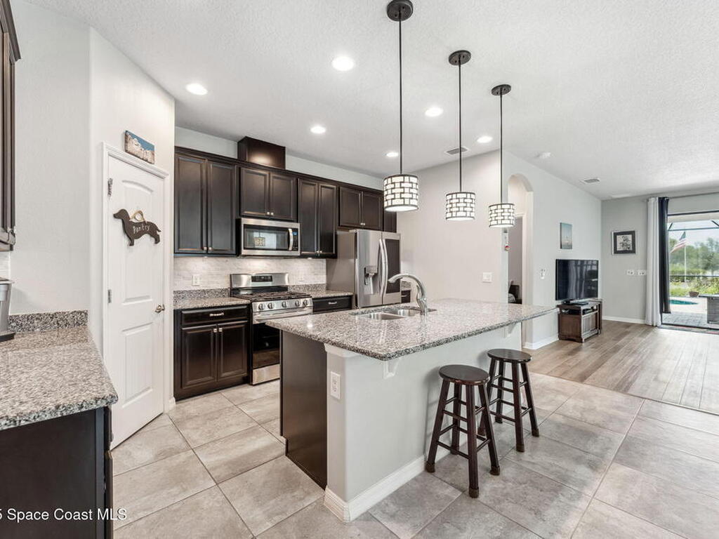 3046 Casterton Drive, Melbourne, FL 32940