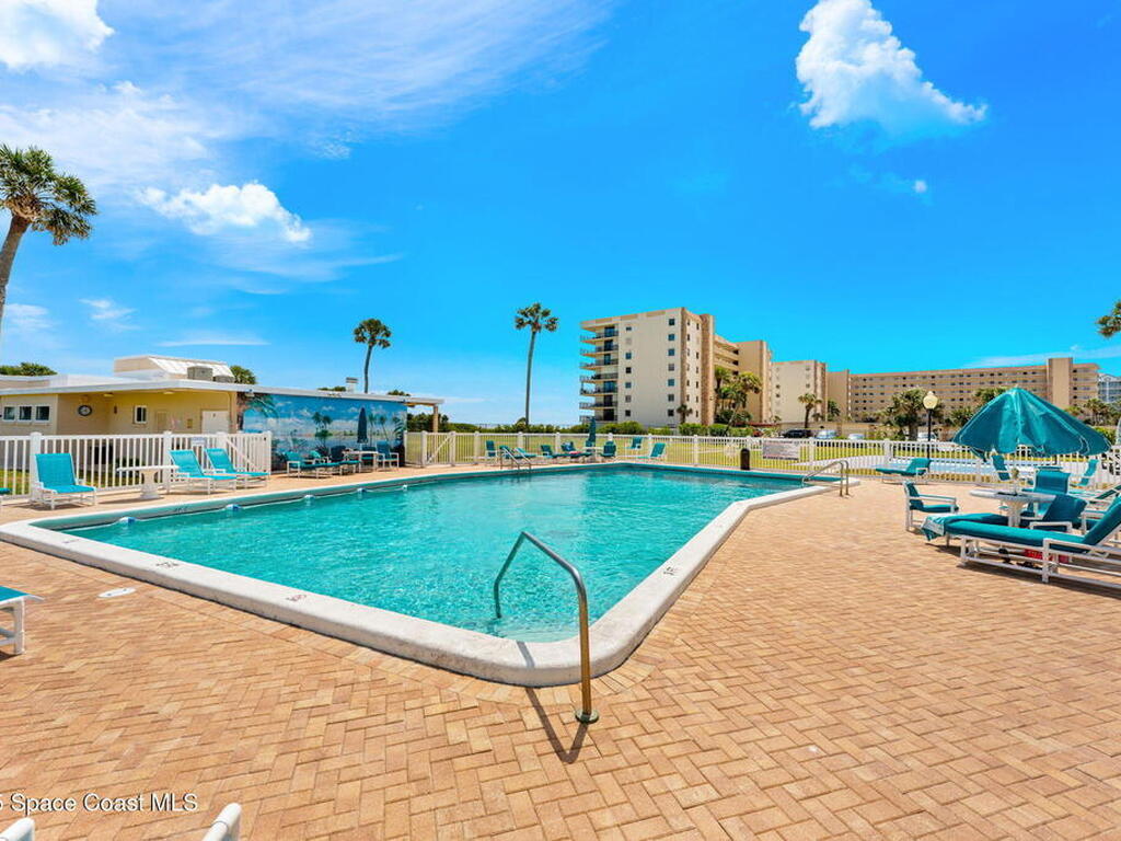 2020 N Atlantic Avenue, Cocoa Beach, FL 32931