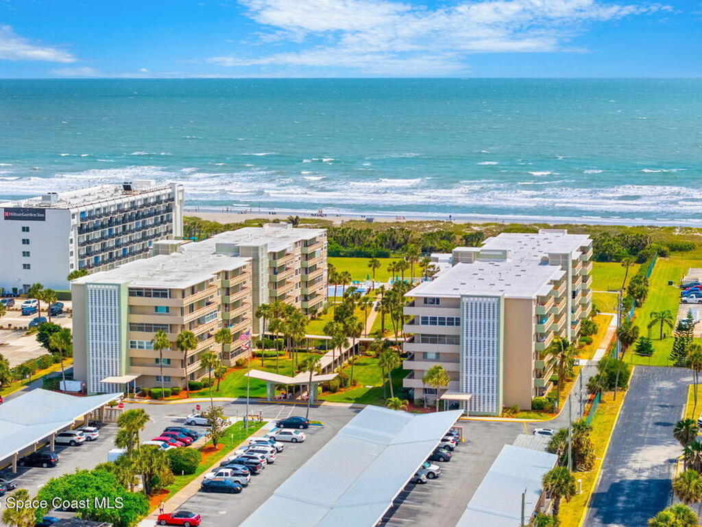2020 N Atlantic Avenue, Cocoa Beach, FL 32931