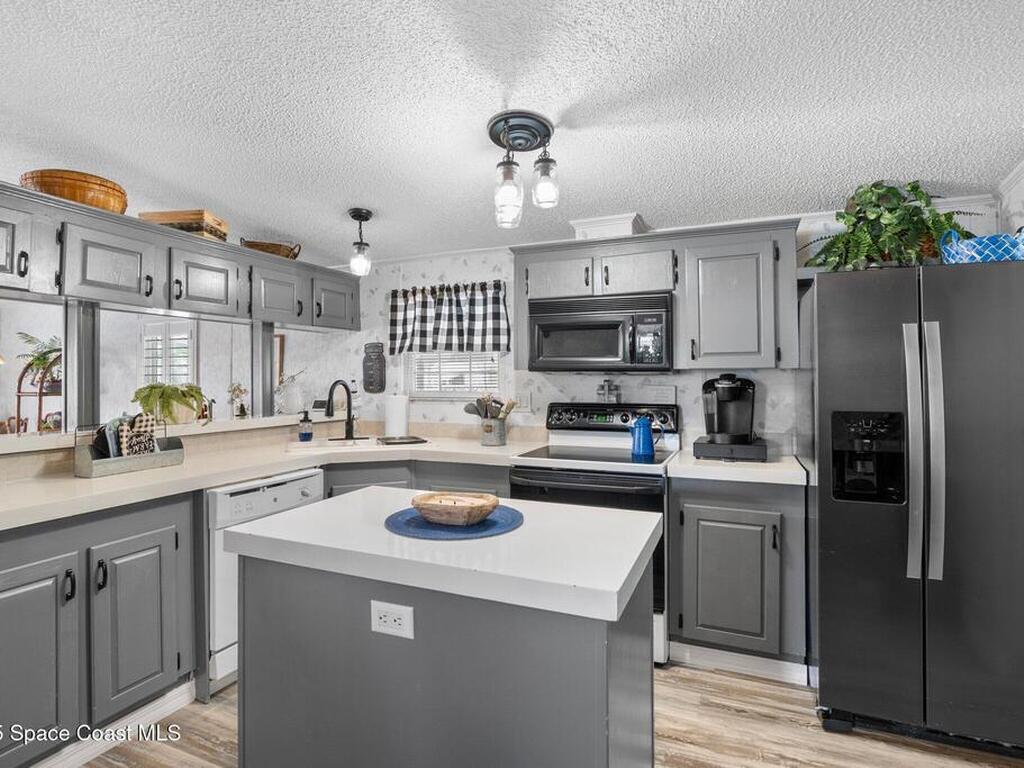 1241 Shell Court, Palm Bay, FL 32907