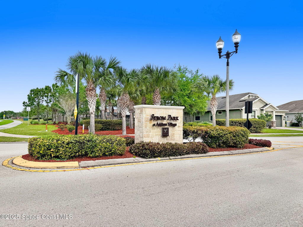 8601 Strom Park Drive, Melbourne, FL 32940