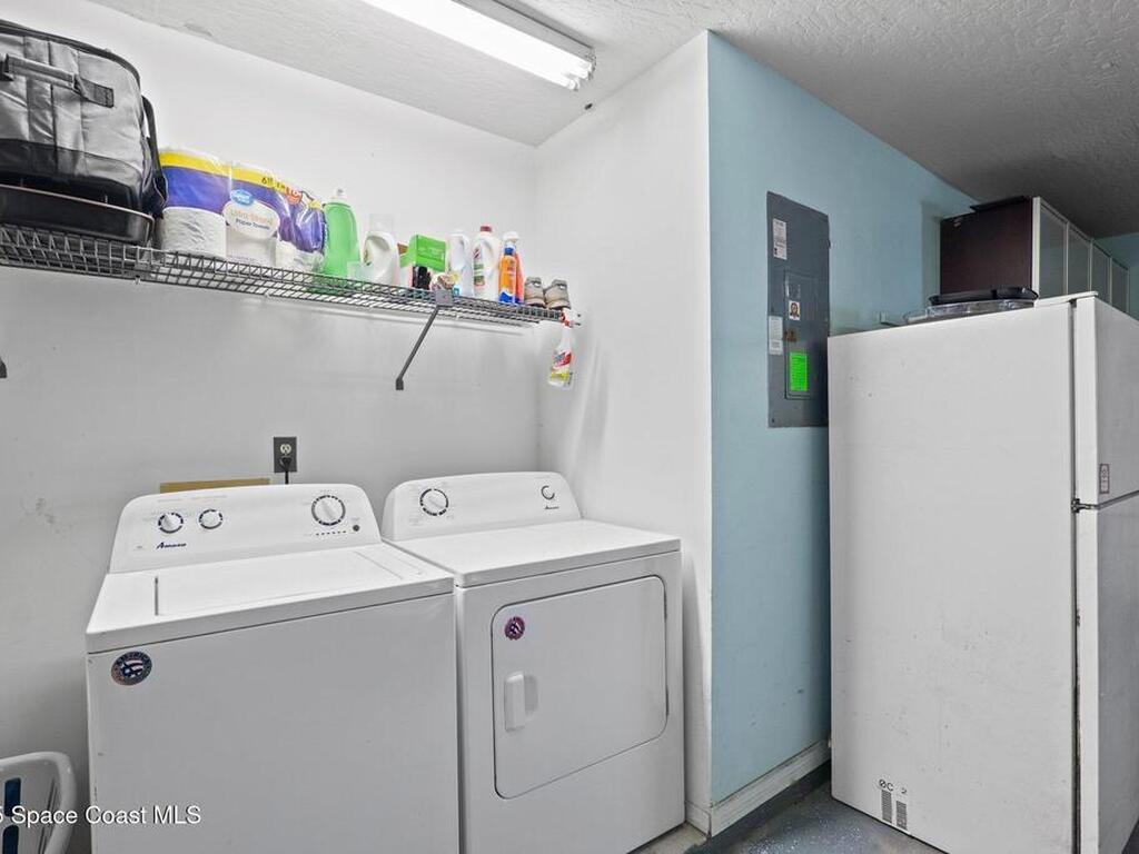 2033 Thistle Drive, Melbourne, FL 32935