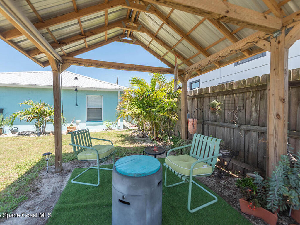 139 Randle Avenue, Oak Hill, FL 32759
