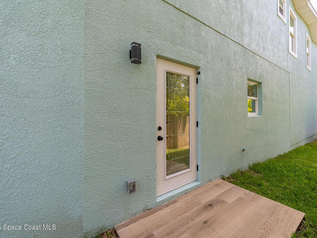 1364 Palmer Court, Cocoa Beach, FL 32931